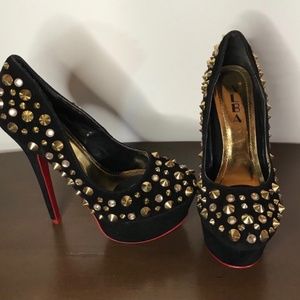 👀 Women Alba Black Suede Red Bottom Spiked Rhinestone High Heels Size 6.LN